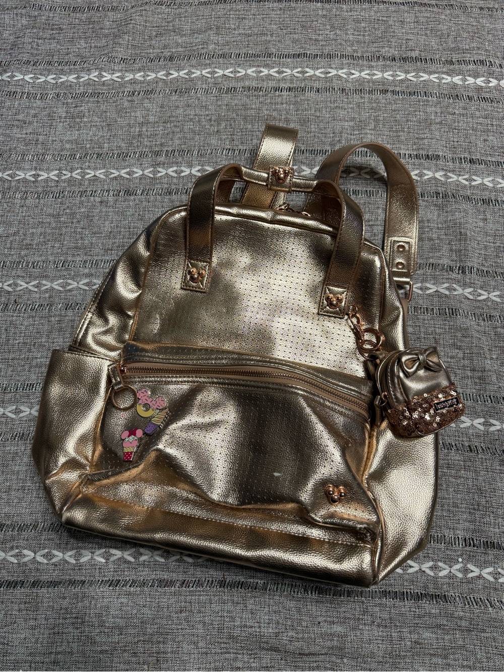 Disney Rose Gold Mickey Pin Flair Backpack & Loungefly Mini Backpack Charm - Picture 2 of 8